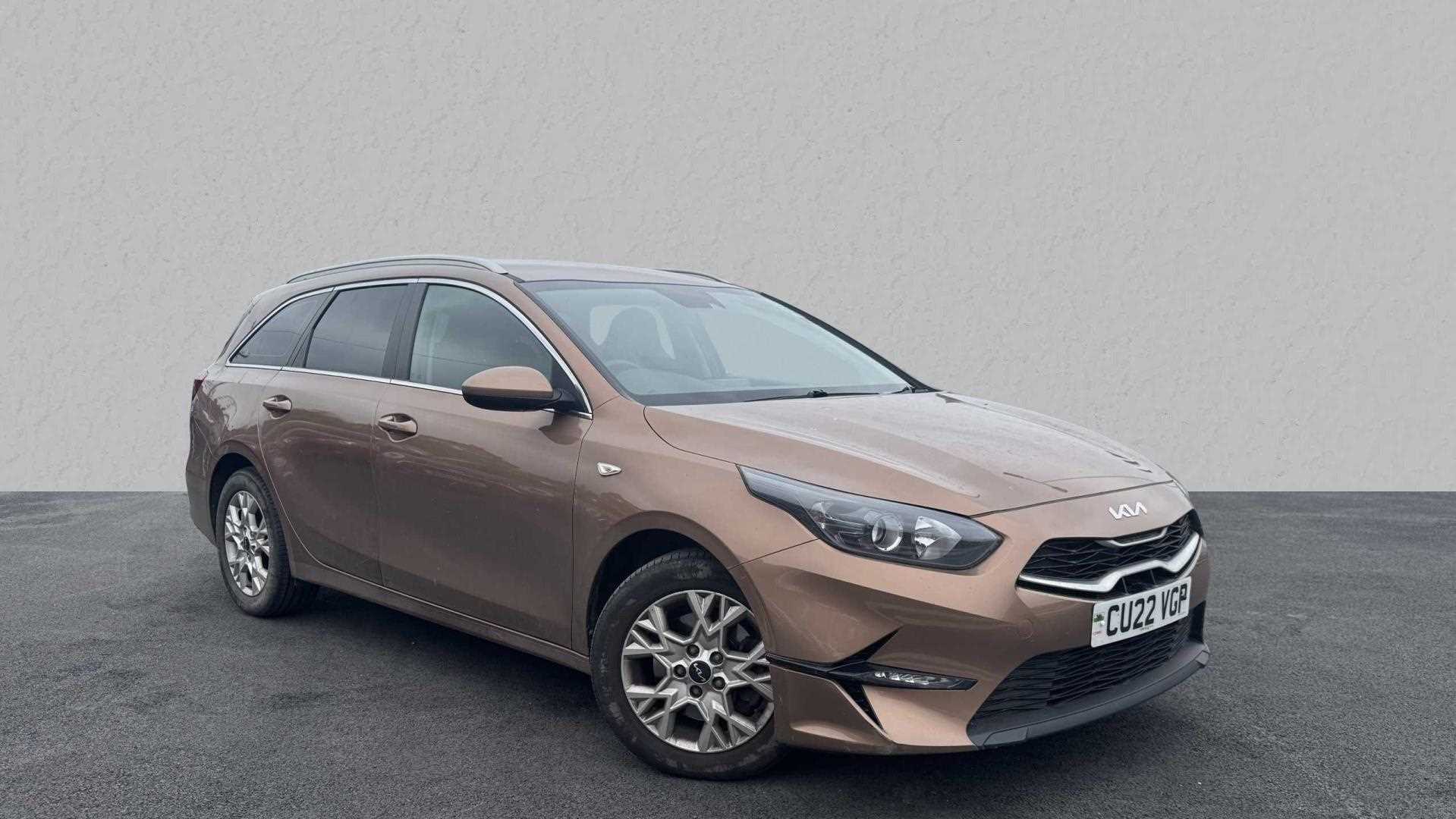 Main listing image - Kia Ceed SW
