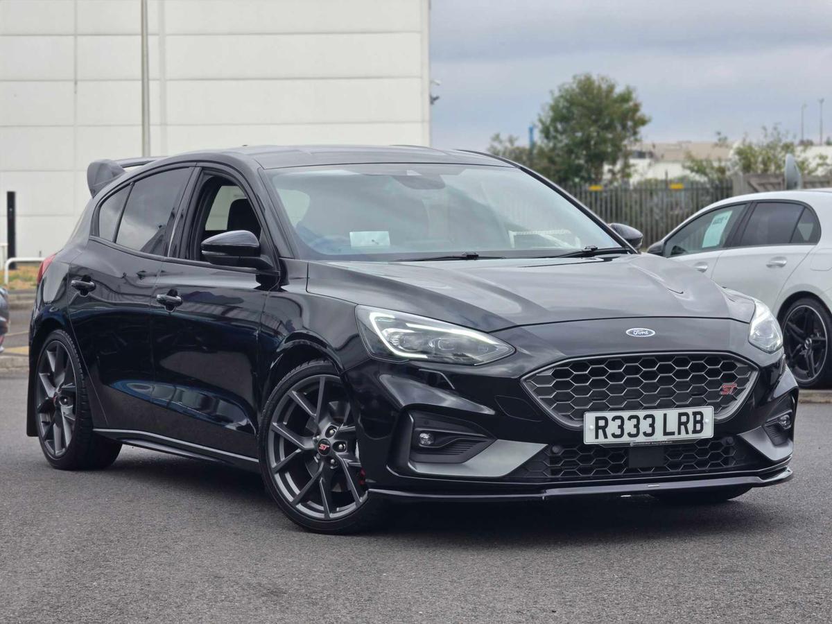 Main listing image - Ford Focus
