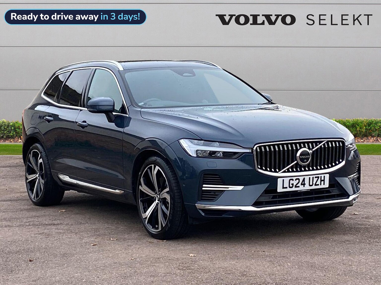 Main listing image - Volvo XC60