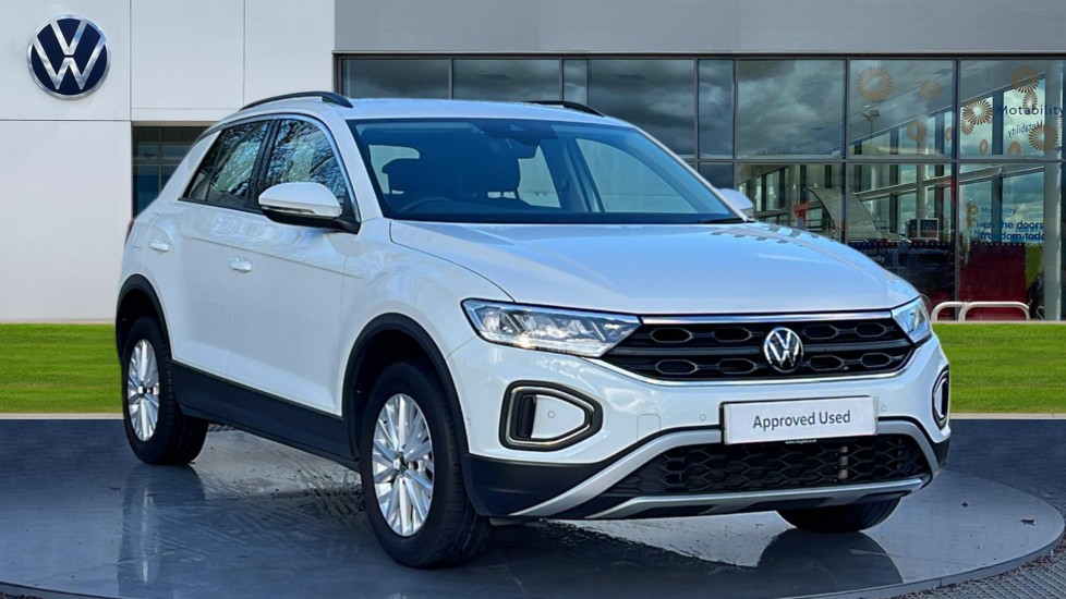 Main listing image - Volkswagen T-Roc