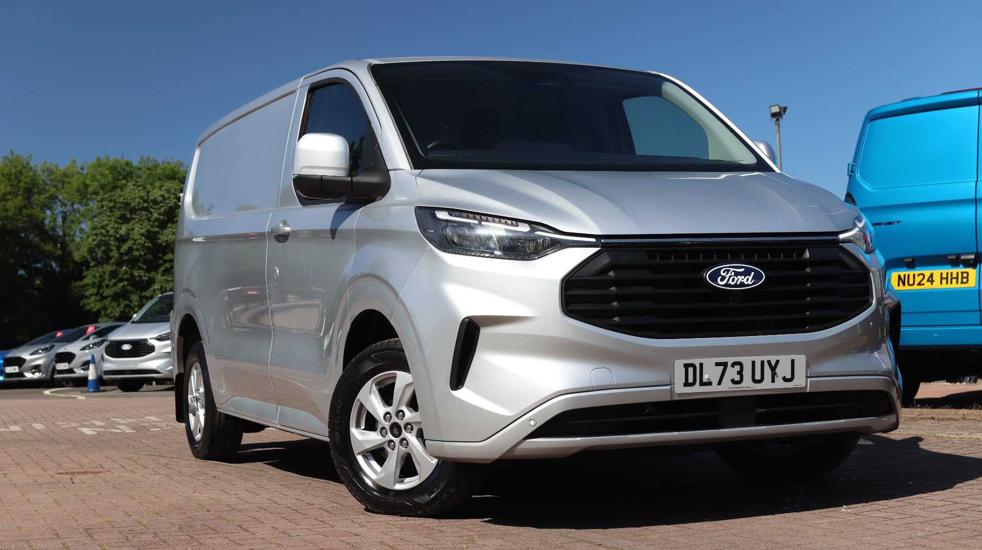 Main listing image - Ford Transit Custom