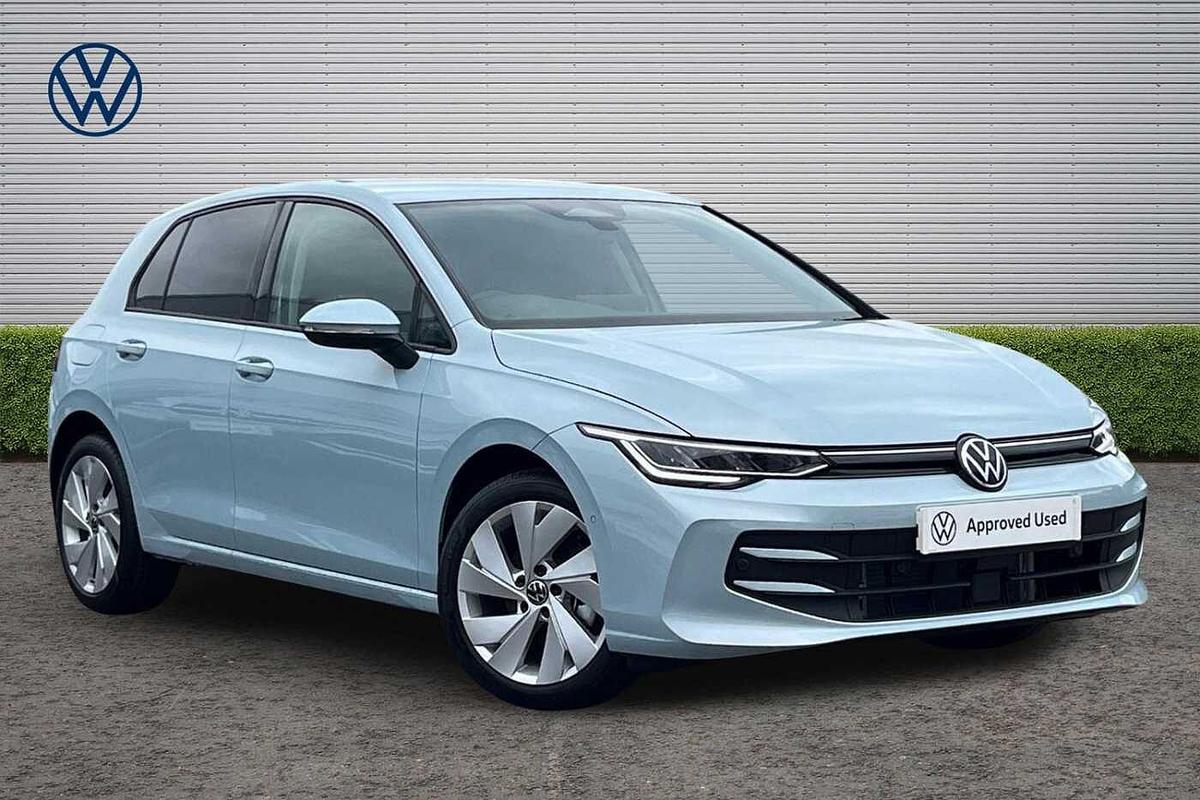 Main listing image - Volkswagen Golf