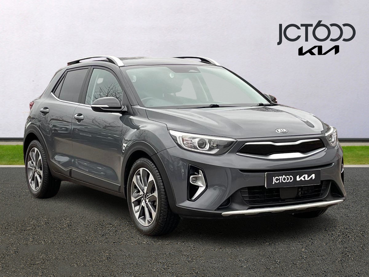 Main listing image - Kia Stonic