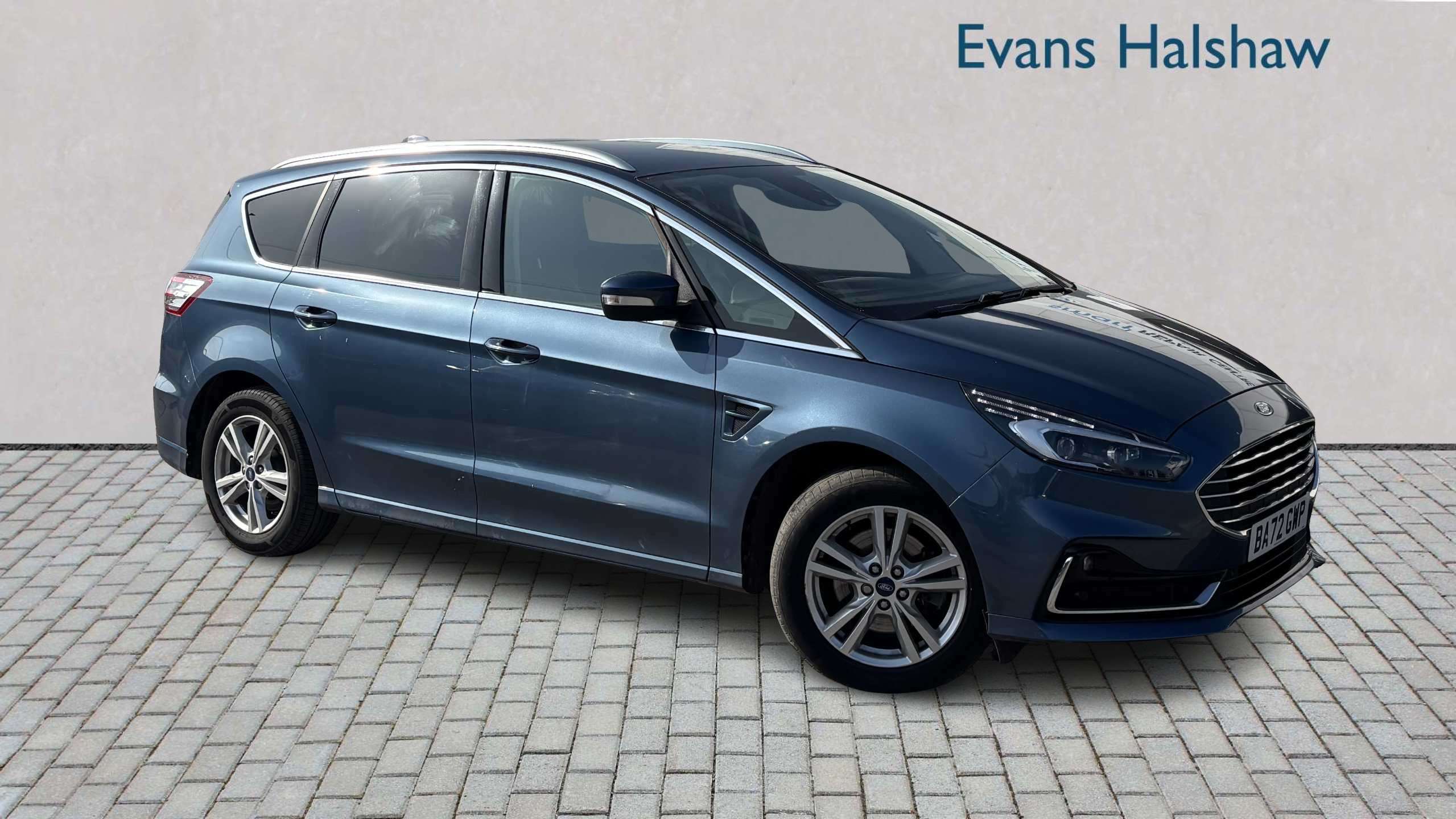 Main listing image - Ford S-MAX