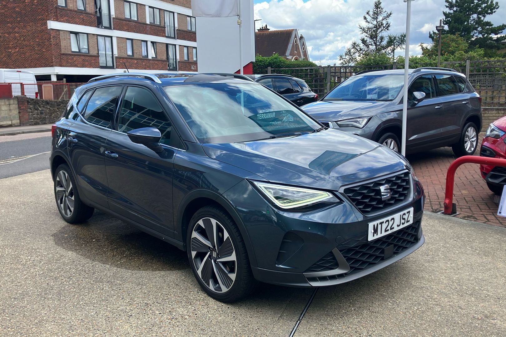 Main listing image - SEAT Arona