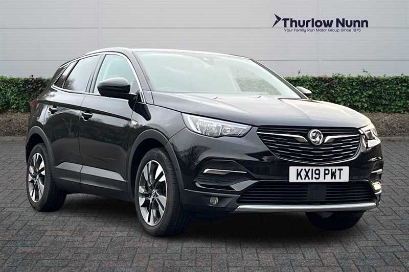 Main listing image - Vauxhall Grandland X