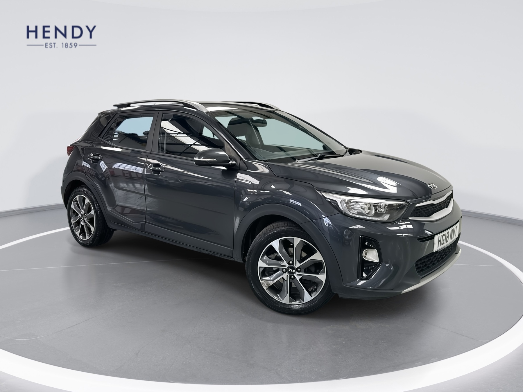 Main listing image - Kia Stonic