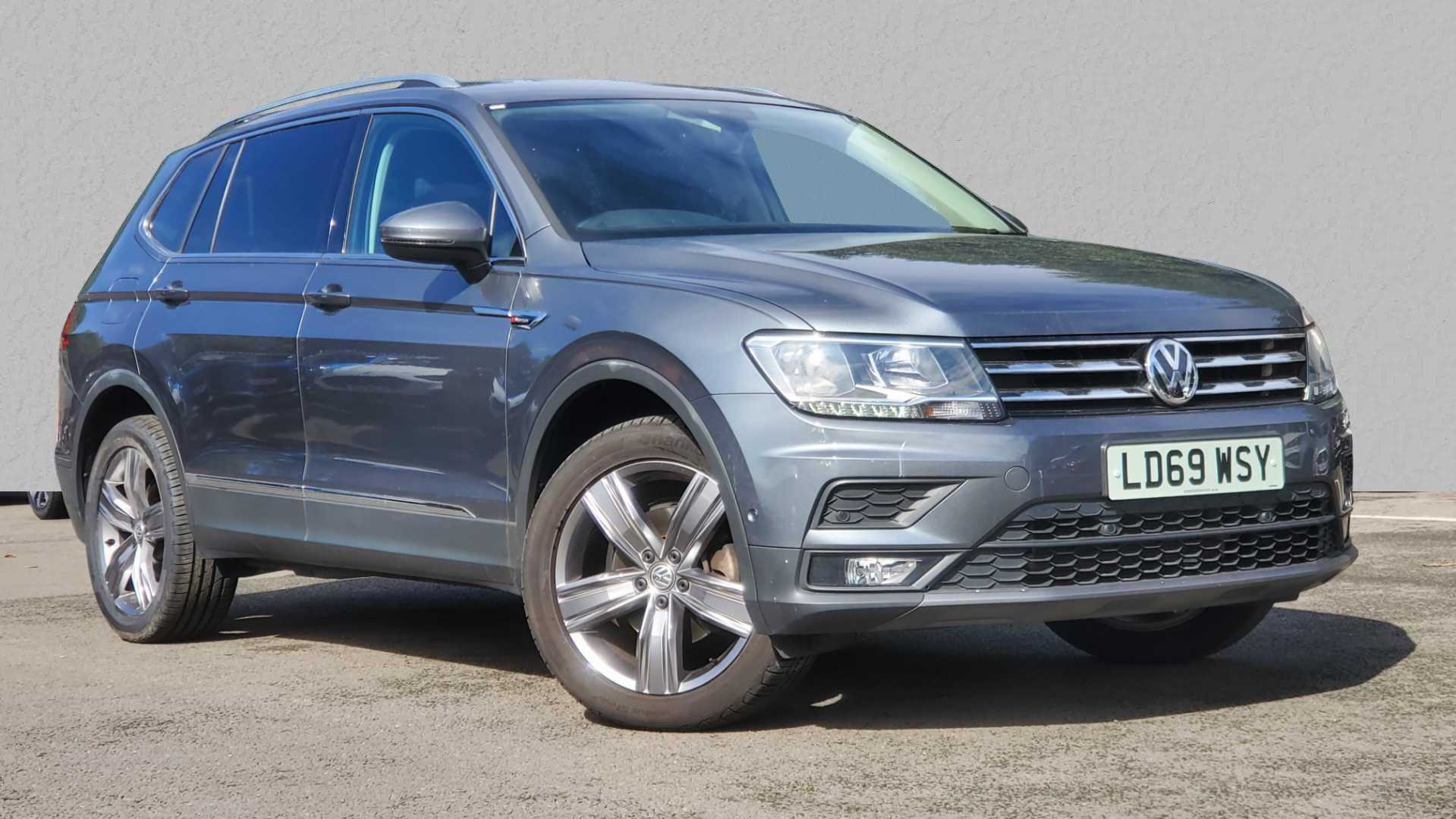 Main listing image - Volkswagen Tiguan Allspace