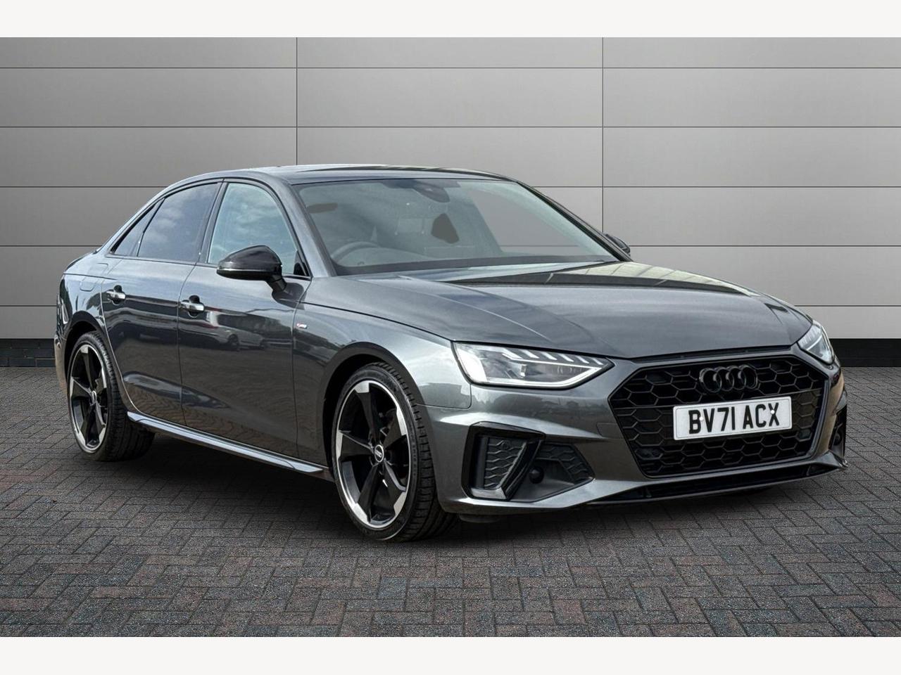 Main listing image - Audi A4