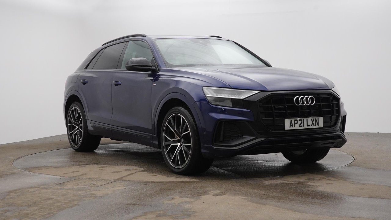 Main listing image - Audi Q8