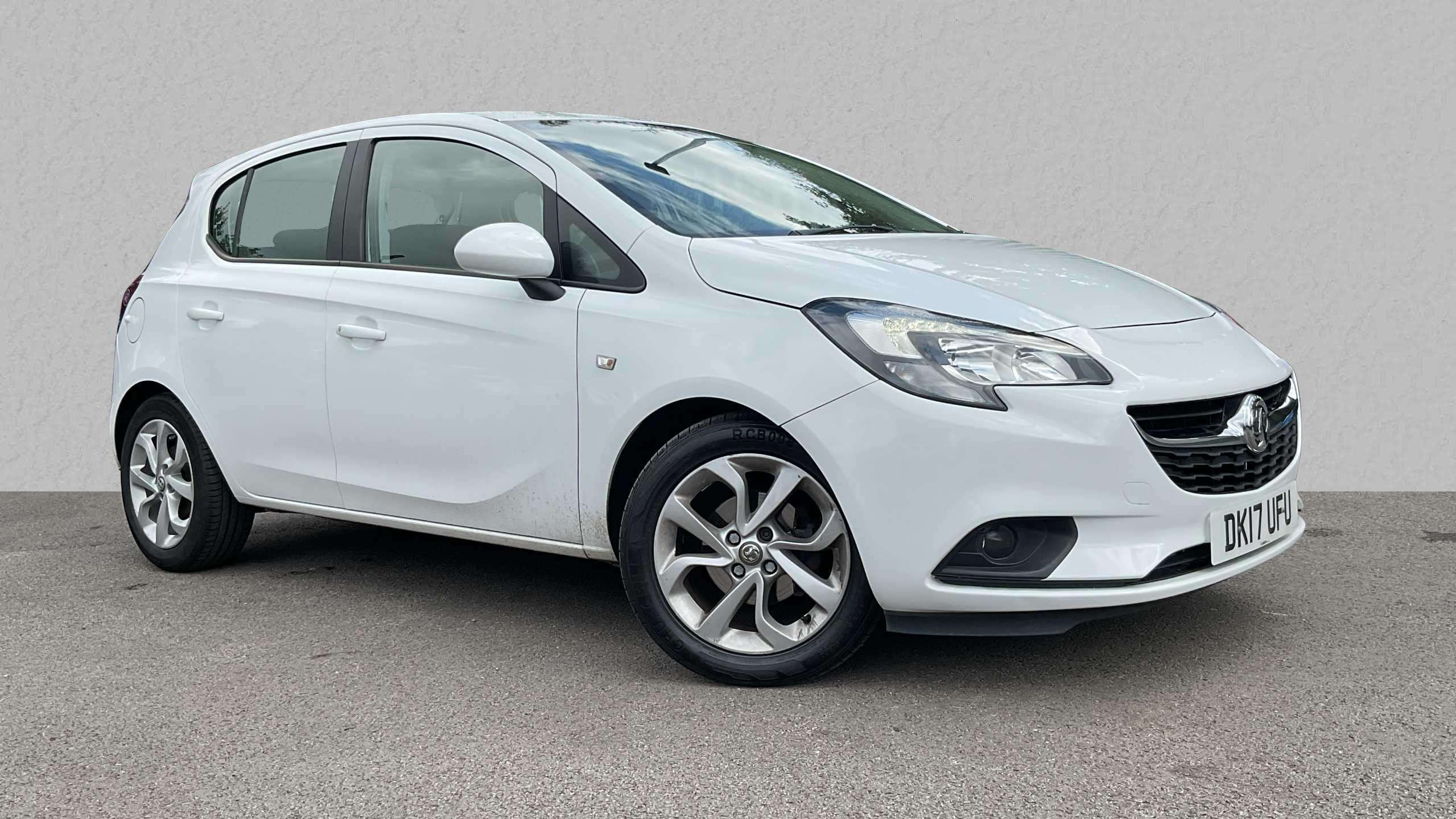 Main listing image - Vauxhall Corsa