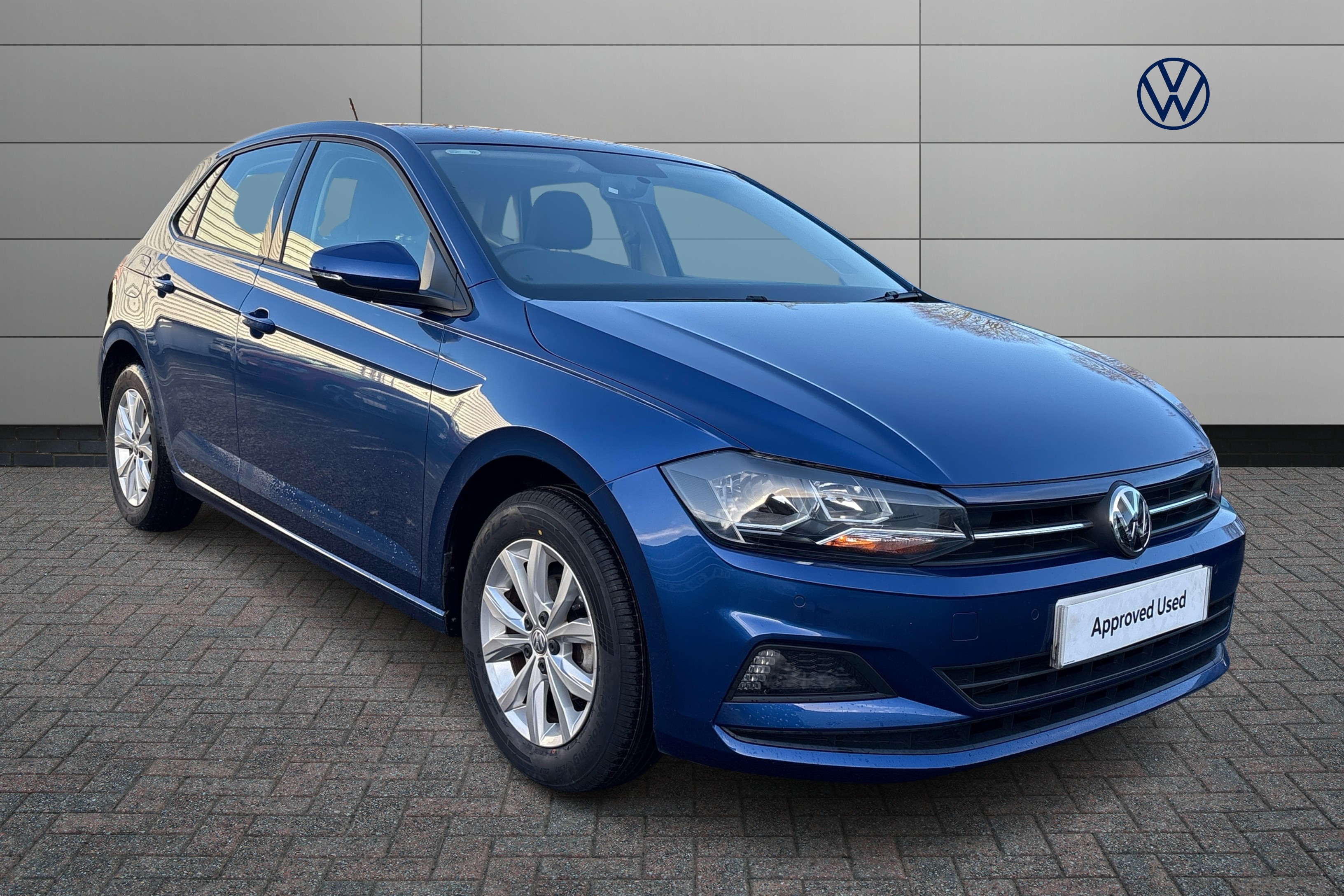 Main listing image - Volkswagen Polo