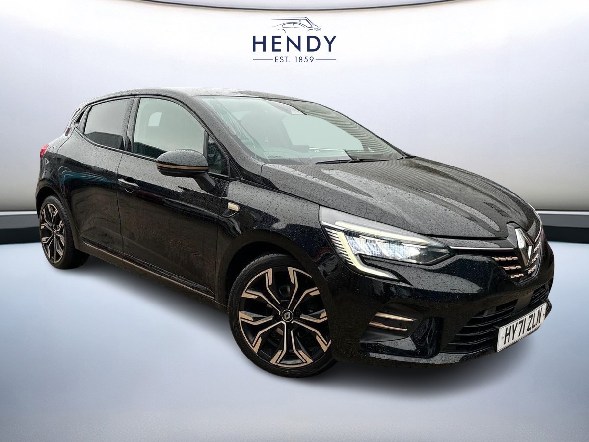 Main listing image - Renault Clio