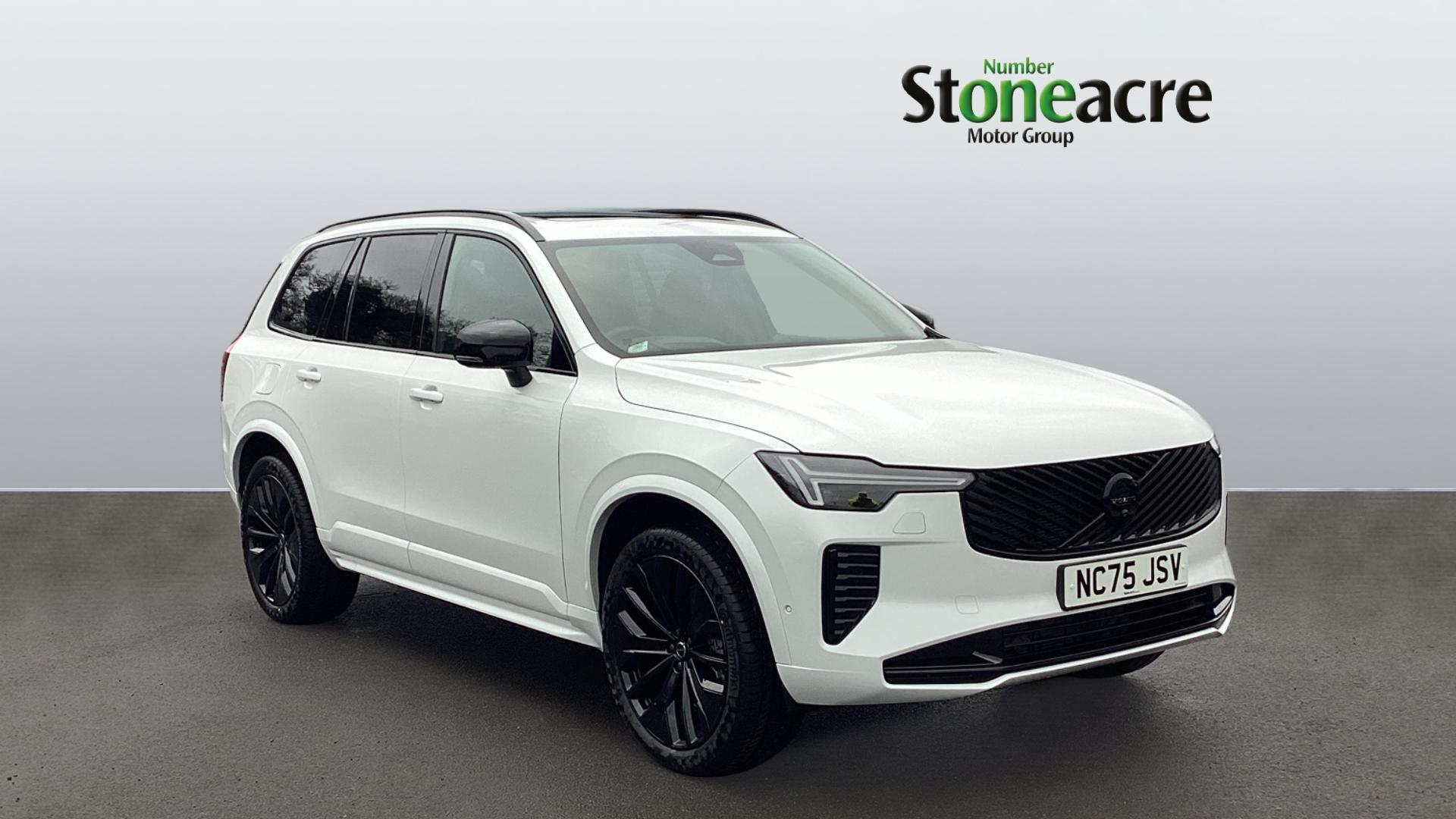 Main listing image - Volvo XC90