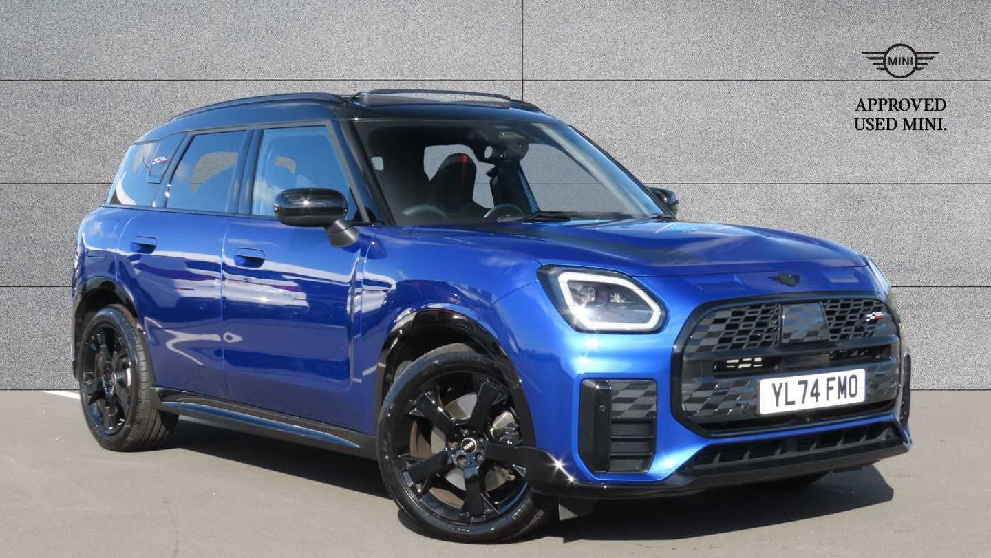 Main listing image - MINI Countryman