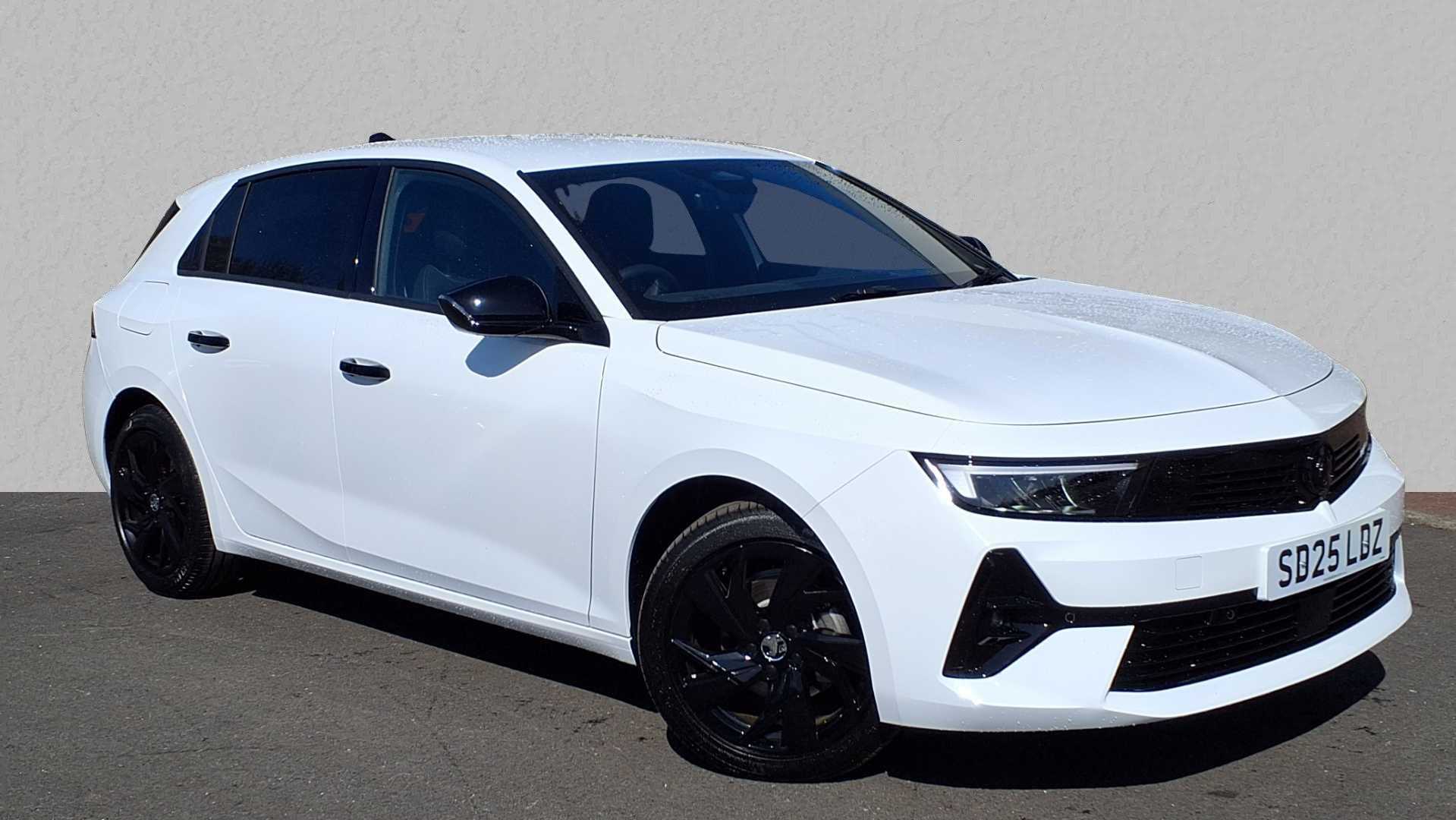 Main listing image - Vauxhall Astra