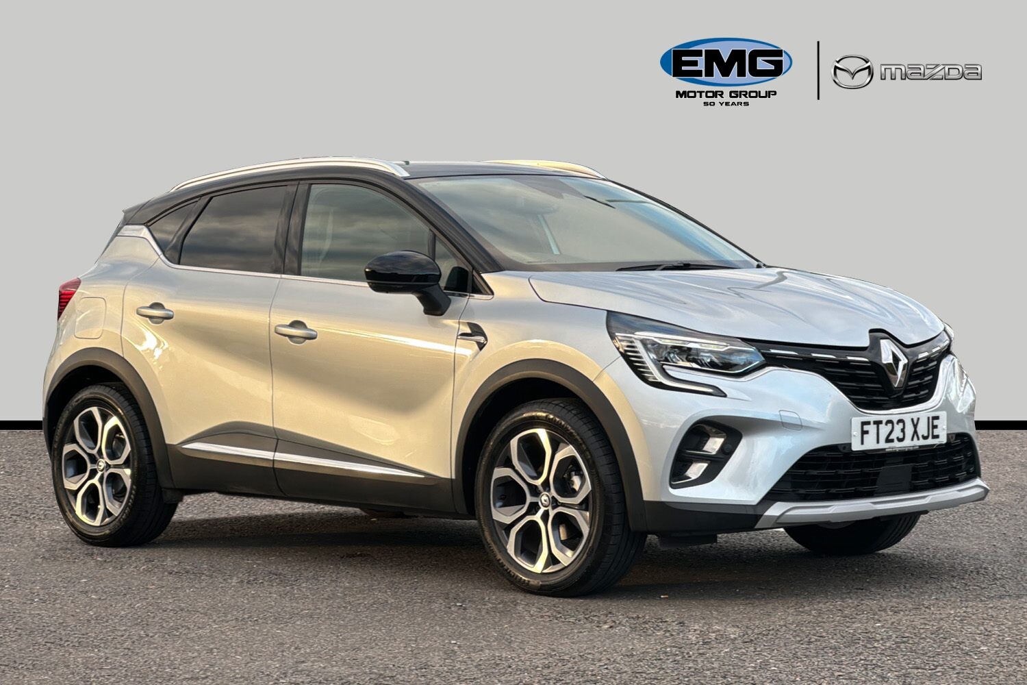 Main listing image - Renault Captur