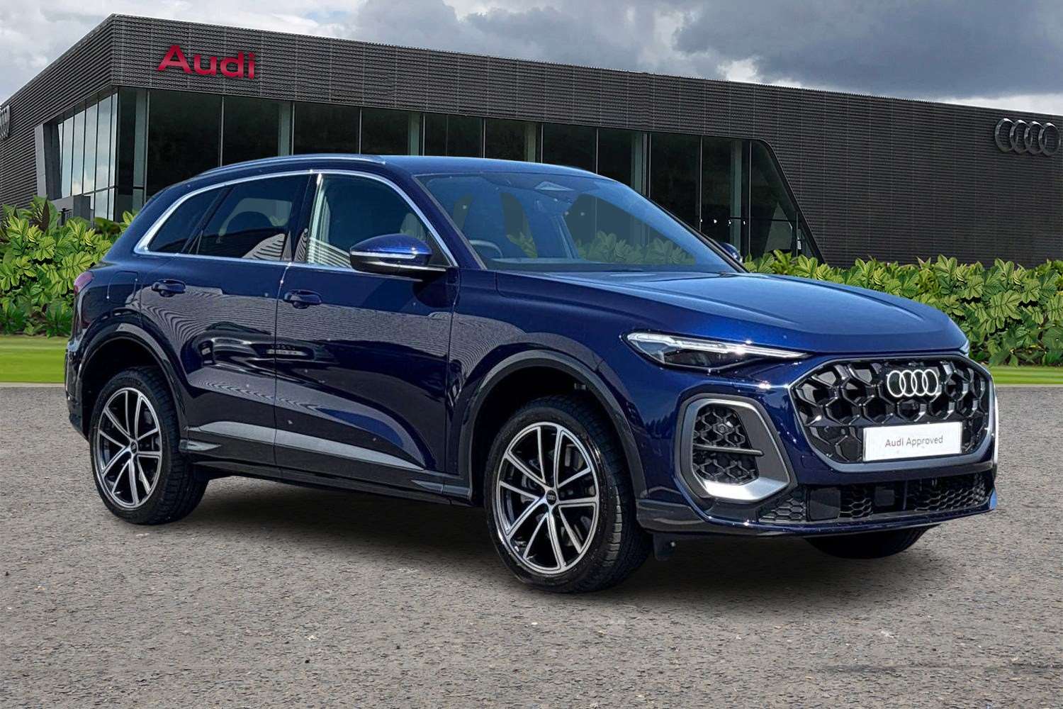 Main listing image - Audi Q5