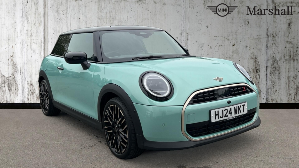 Main listing image - MINI Hatchback