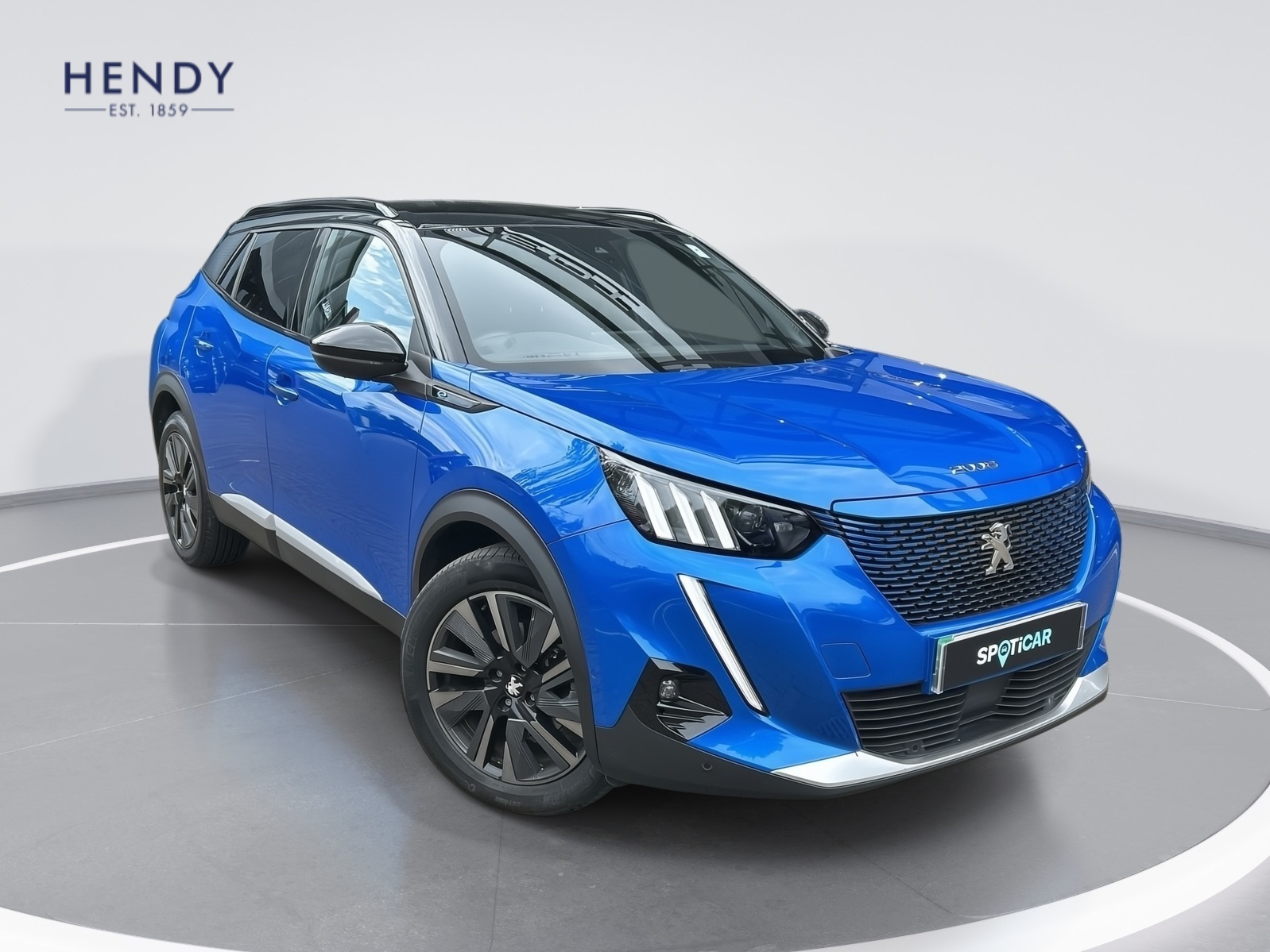 Main listing image - Peugeot e-2008
