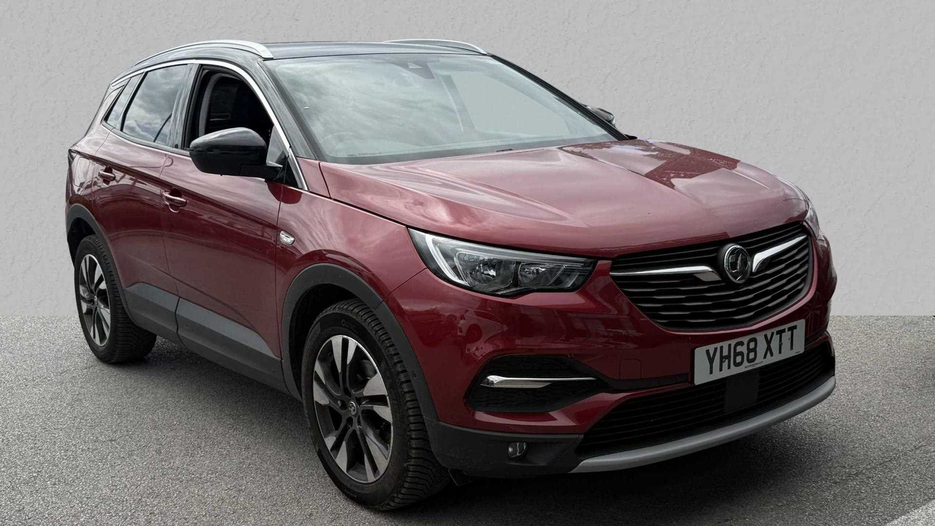 Main listing image - Vauxhall Grandland X