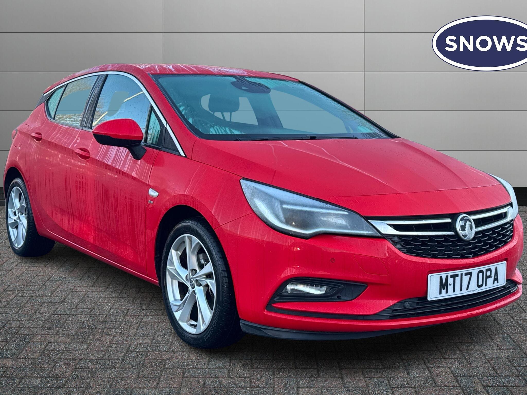 Main listing image - Vauxhall Astra