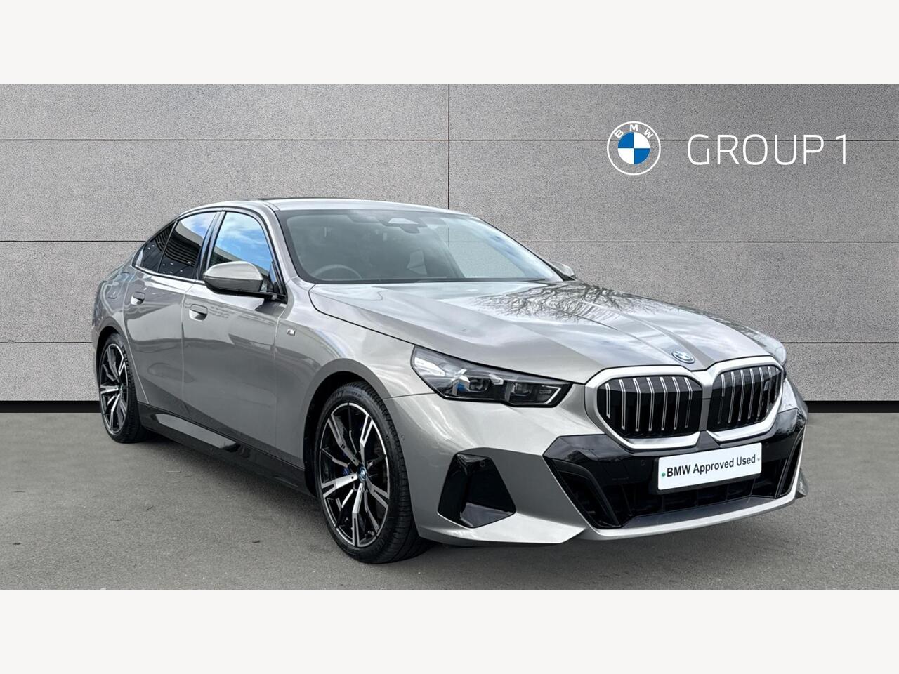 Main listing image - BMW i5