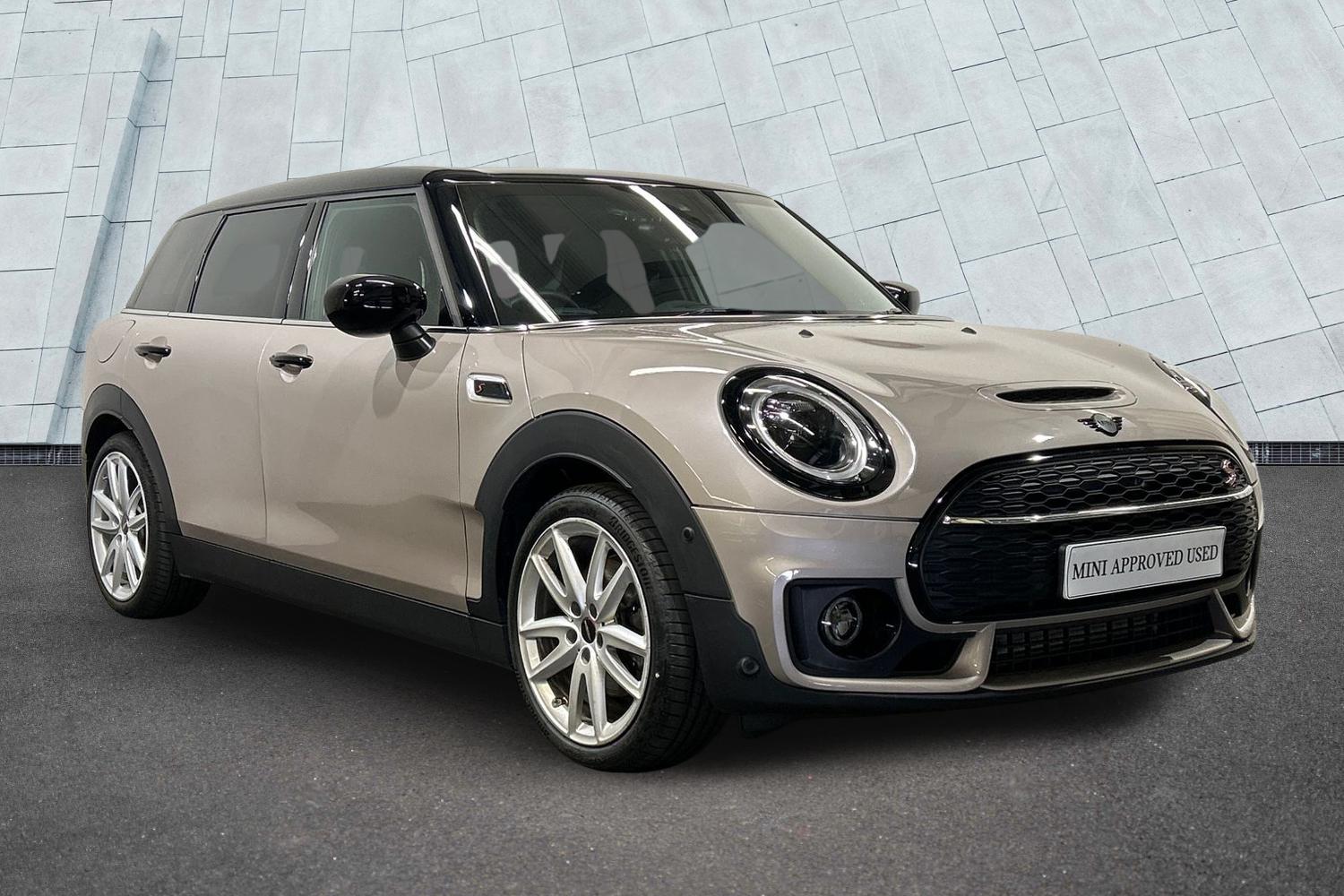 Main listing image - MINI Clubman