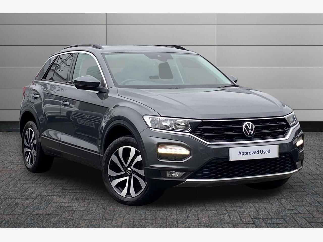 Main listing image - Volkswagen T-Roc