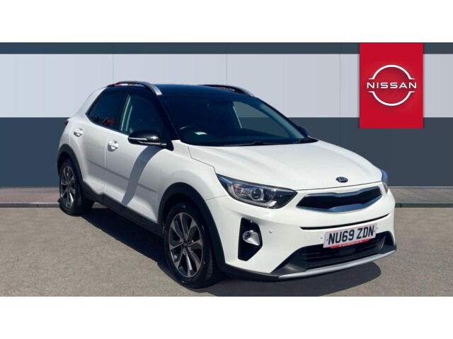 Main listing image - Kia Stonic