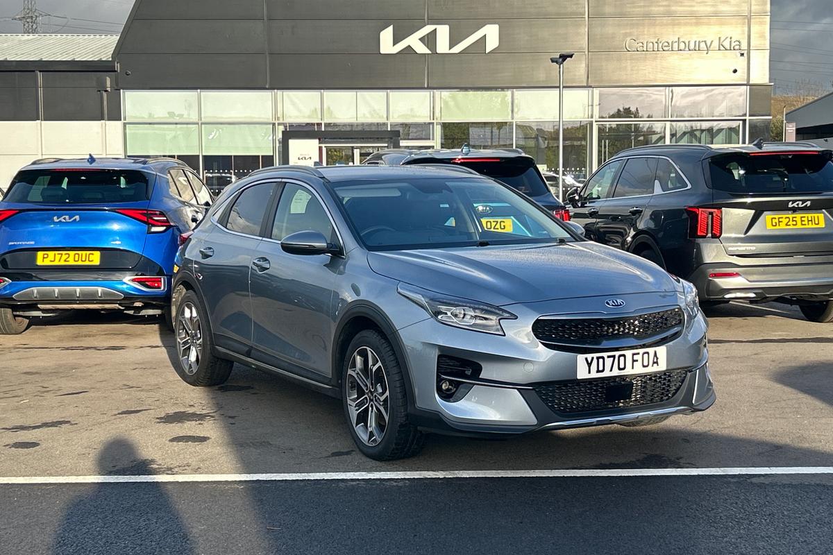 Main listing image - Kia XCeed