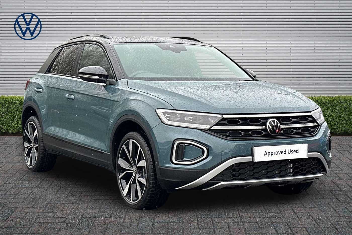Main listing image - Volkswagen T-Roc