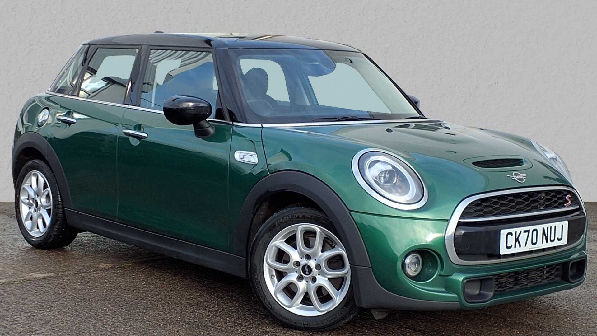 Main listing image - MINI Hatchback 5dr