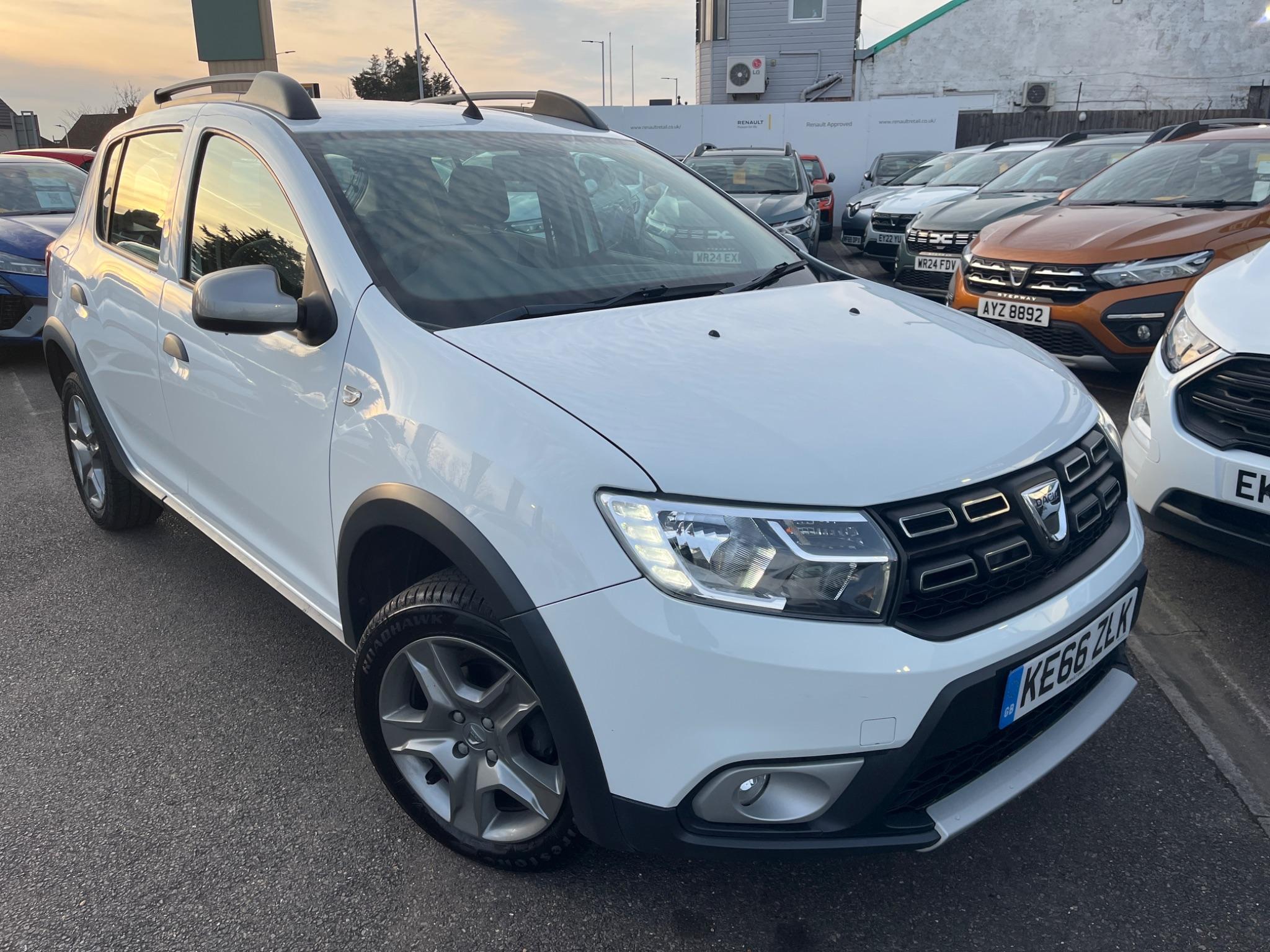 Main listing image - Dacia Sandero Stepway