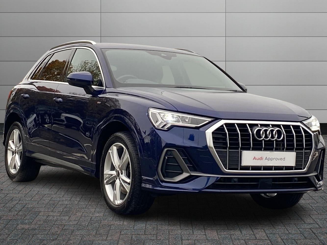 Main listing image - Audi Q3