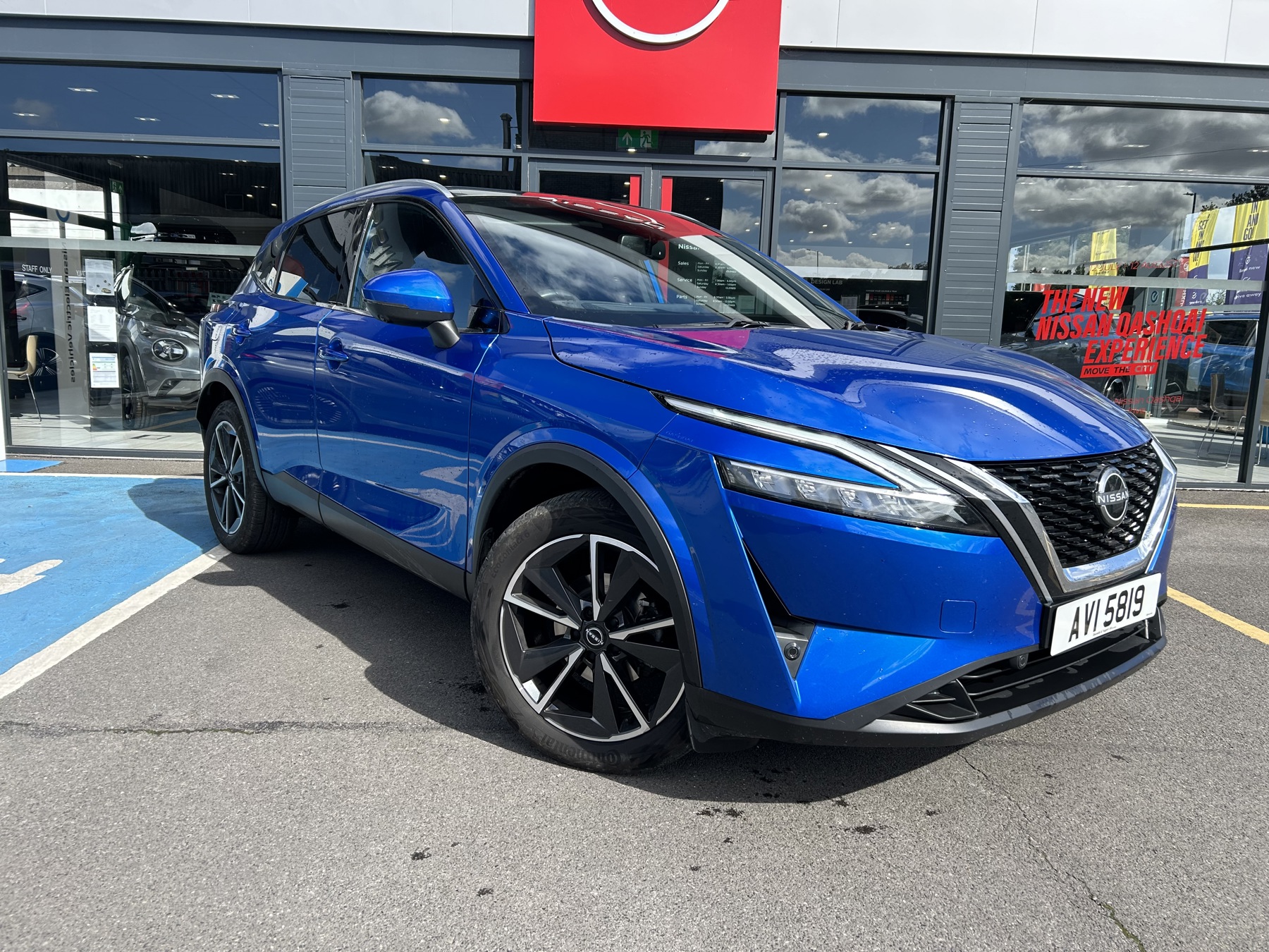 Main listing image - Nissan Qashqai