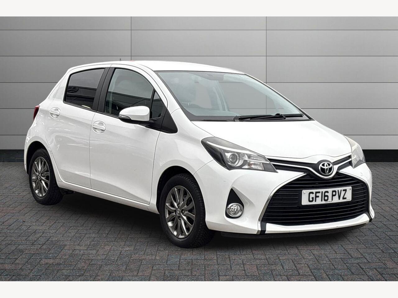 Main listing image - Toyota Yaris