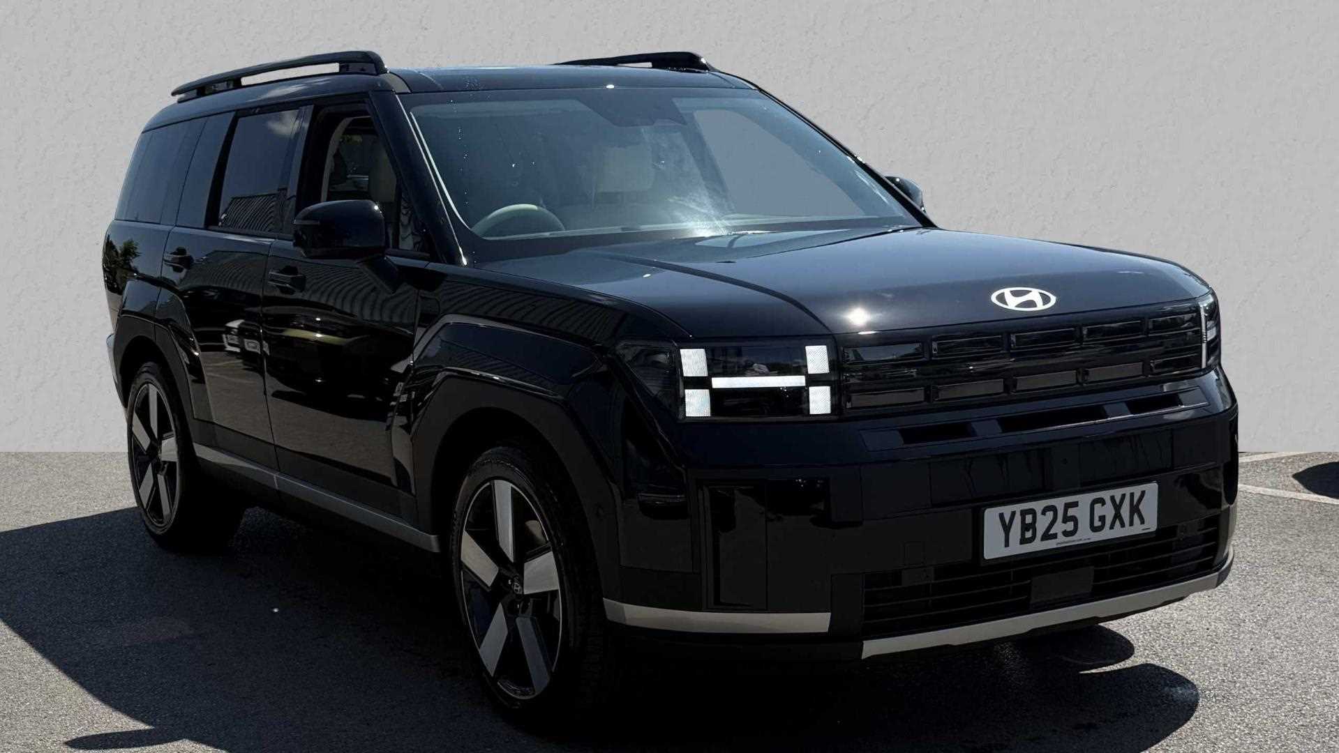 Main listing image - Hyundai Santa Fe