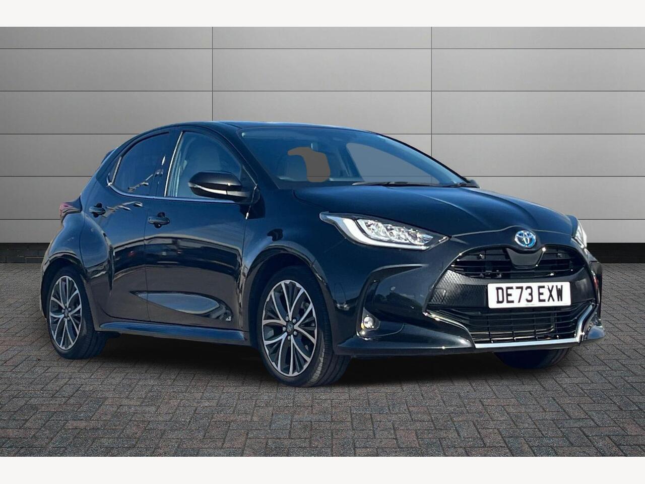 Main listing image - Toyota Yaris