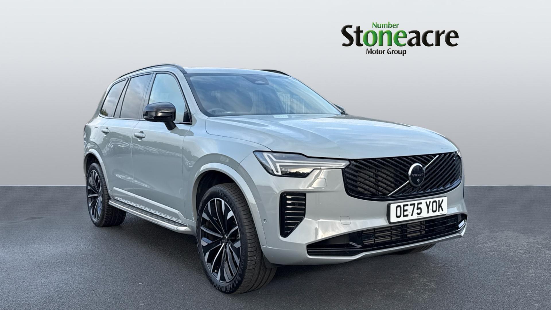 Main listing image - Volvo XC90