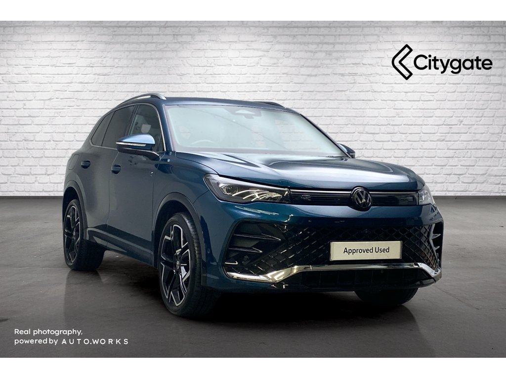 Main listing image - Volkswagen Tiguan