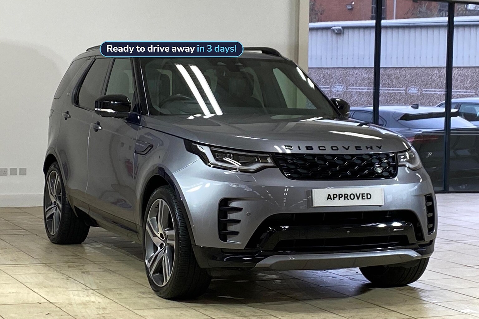 Main listing image - Land Rover Discovery