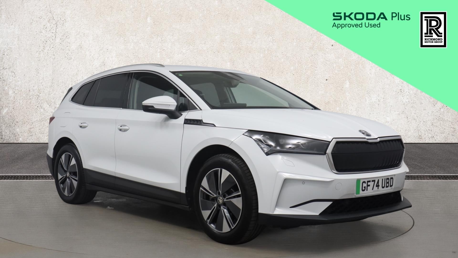 Main listing image - Skoda Enyaq