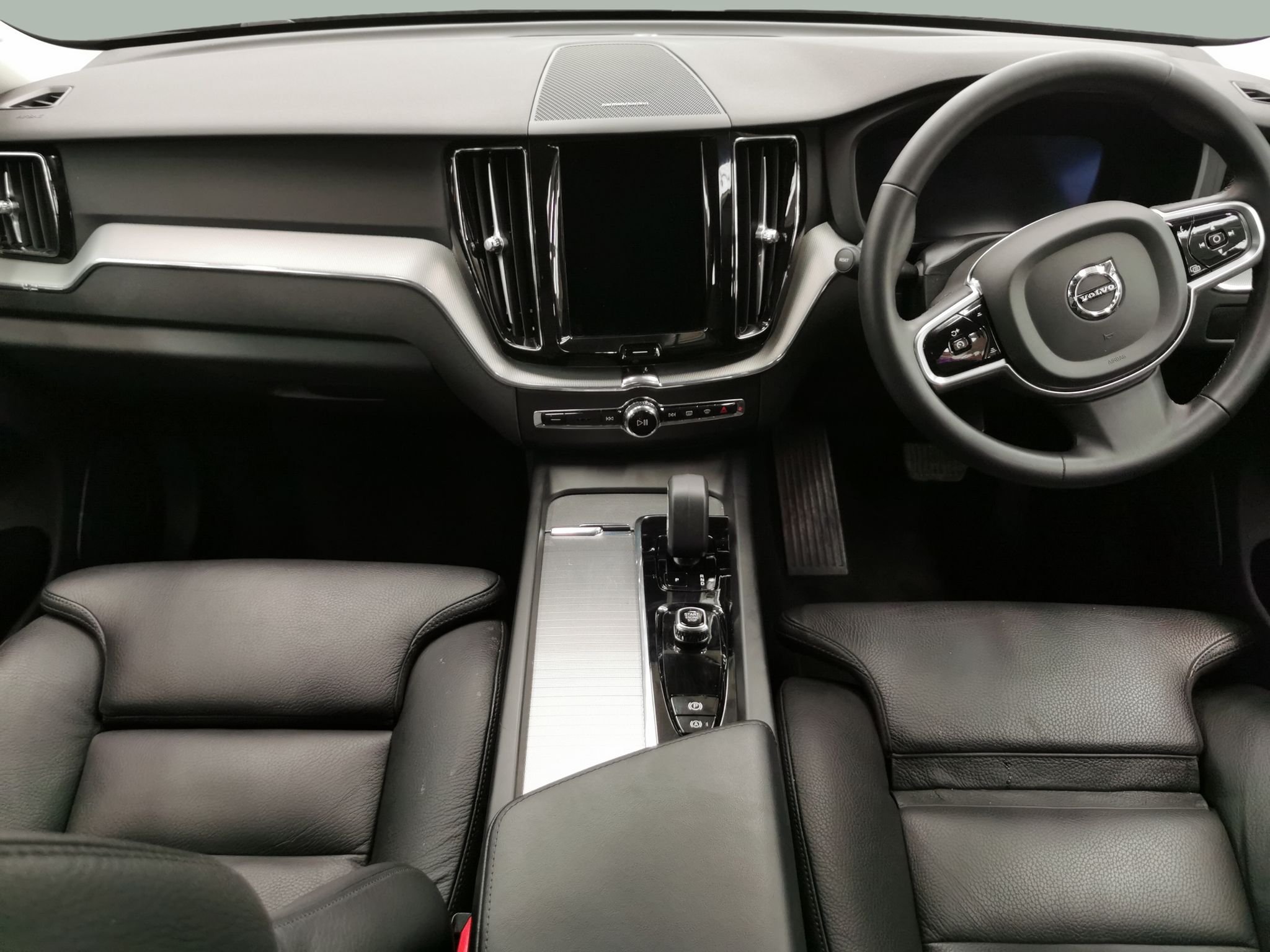 Main listing image - Volvo XC60