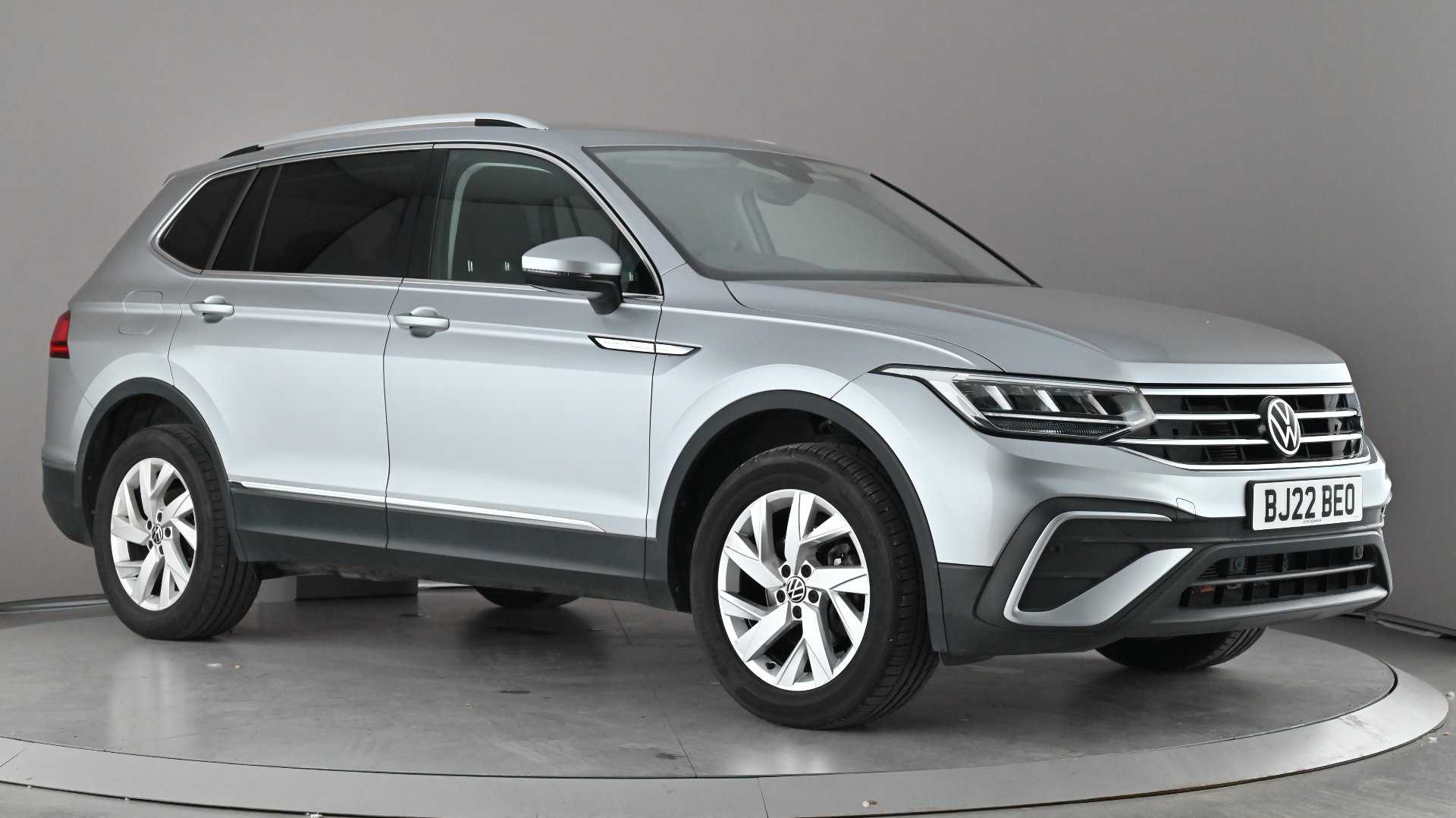Main listing image - Volkswagen Tiguan Allspace