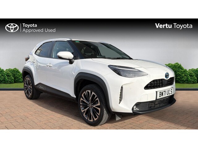 Main listing image - Toyota Yaris Cross