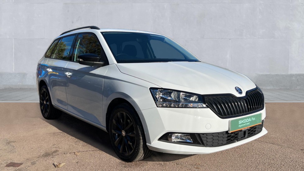 Main listing image - Skoda Fabia Estate