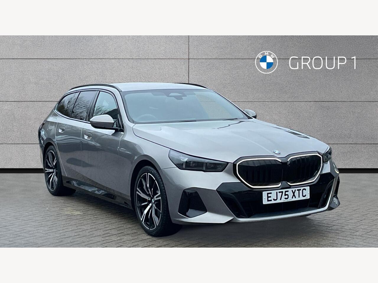 Main listing image - BMW 5 Series Touring