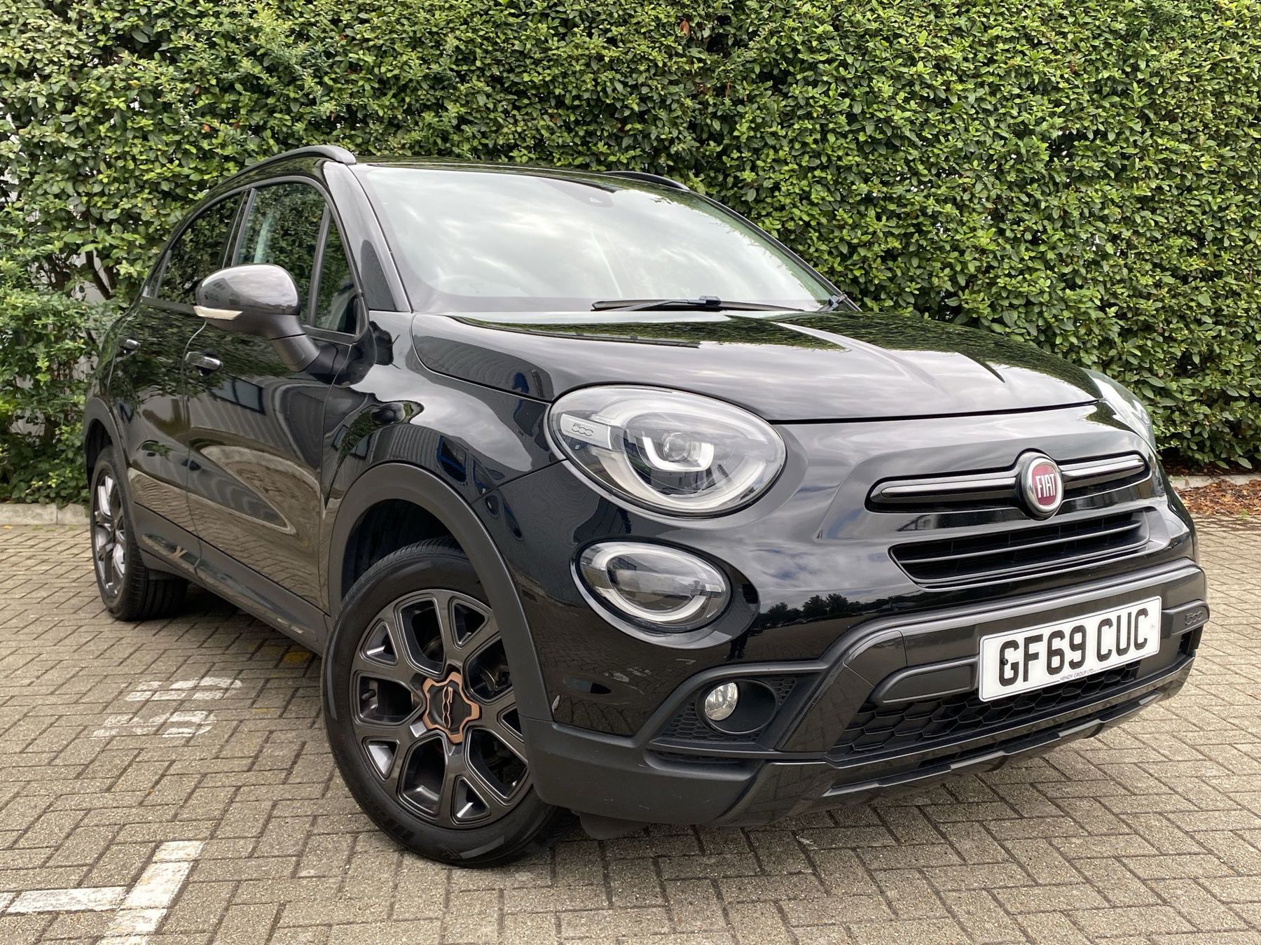 Main listing image - Fiat 500X
