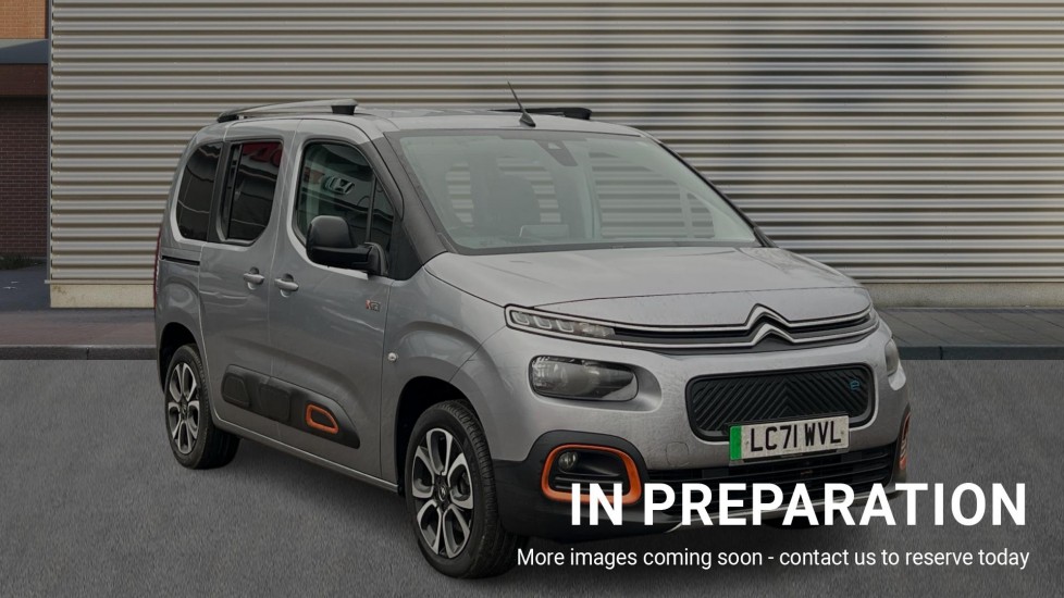 Main listing image - Citroen e-Berlingo